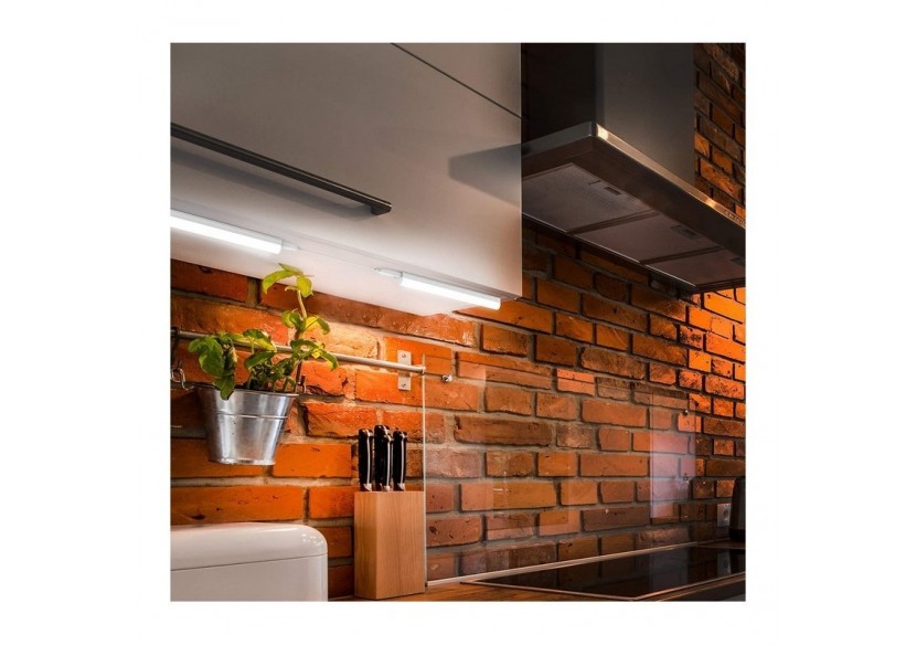 Réglette LED T5 60cm 8W 680lm - B1780-5-60OPBN - Barcelona LED Réglette LED T5 60cm 8W 680lm - B1780-5-60OPBN - Barcelona LED