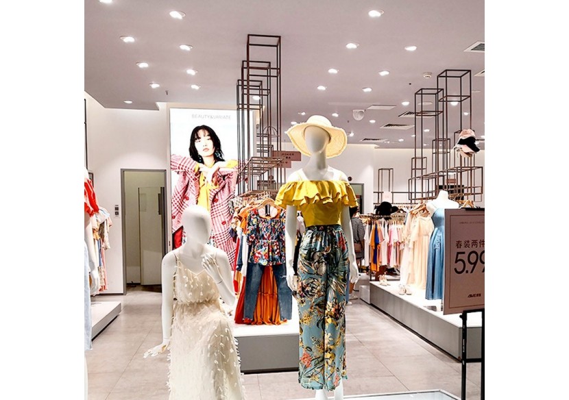 Downlight LED circulaire orientable 38W CCT driver LIFUD - B1262-38CCT - Barcelona LED