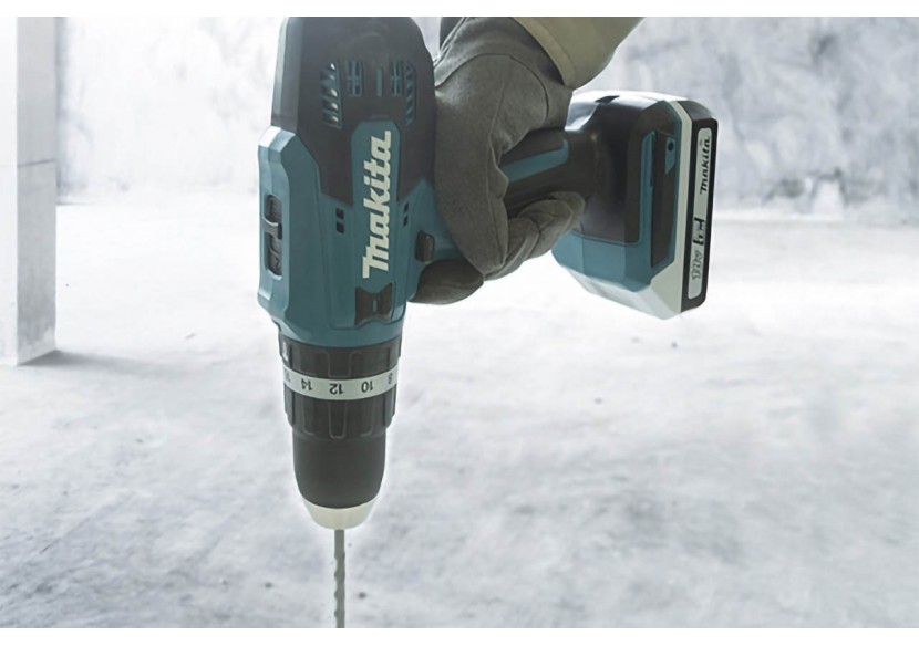 Perceuse visseuse à percussion1,5 Ah - Makita : Confort'Mat