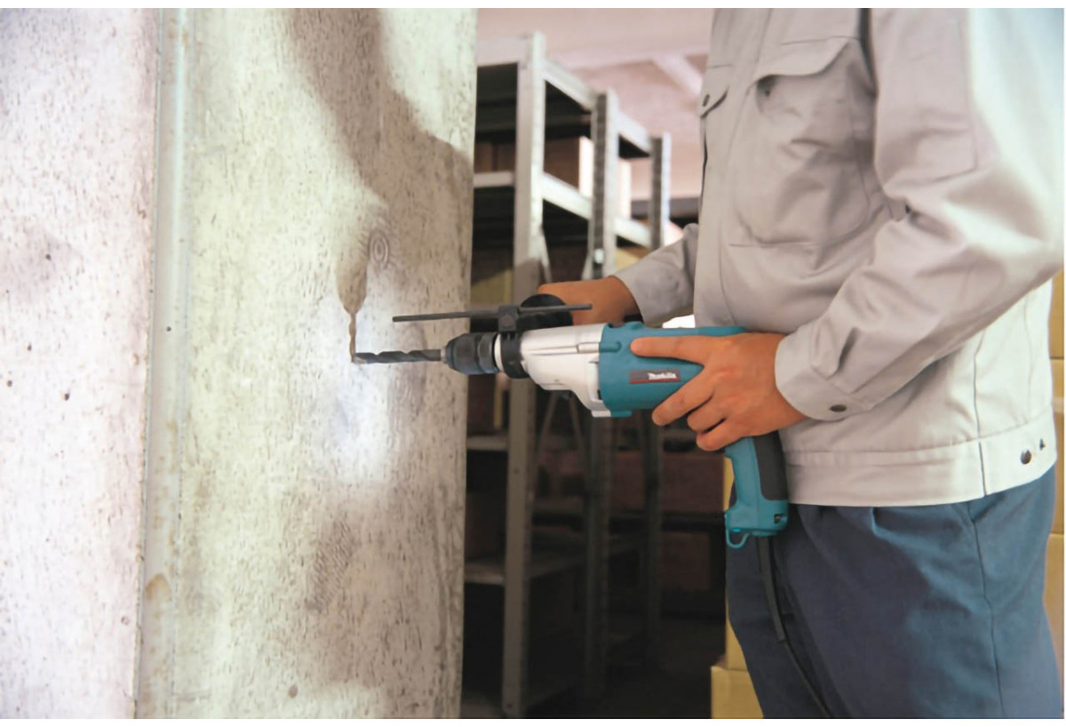 Perceuse à percussion 720 W diamètre 13 mm - Makita : Confort'Mat