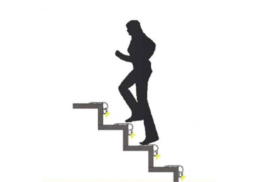 Profilé aluminium pour marche escalier 80x50mm (2 m) - BPERF80X50 - Barcelona LED Profilé aluminium pour marche escalier 80x50mm (2 m) - BPERF80X50 - Barcelona LED
