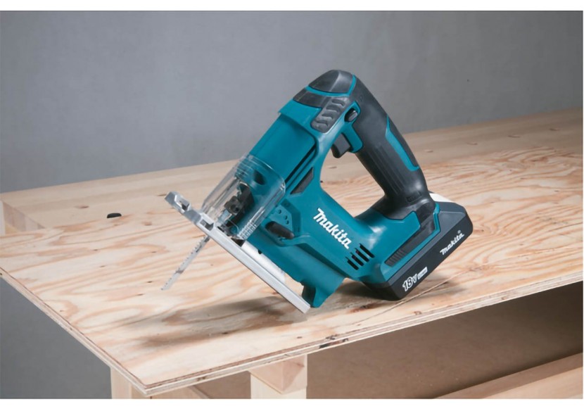 Scie sauteuse1,3 Ah - Makita : Confort'Mat