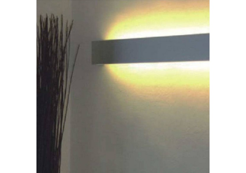 Profilé aluminium type léche-mur haut/bas 18x49mm (2 m) - BPERF18X49 - Barcelona LED Profilé aluminium type léche-mur haut/bas 18x49mm (2 m) - BPERF18X49 - Barcelona LED