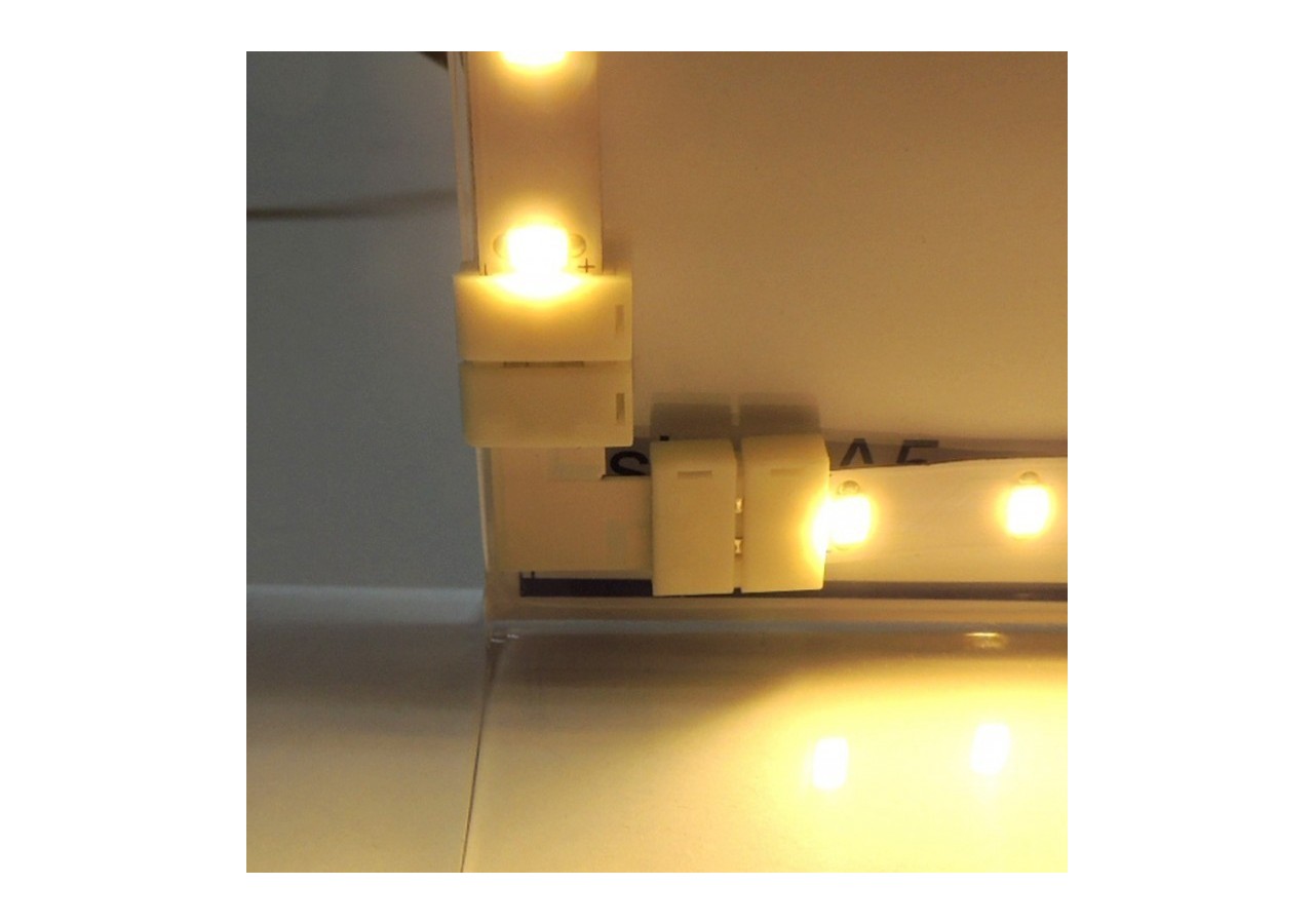Connecteur d'angle 90 degrés pour rubans LED 8mm - B1696 - Barcelona LED