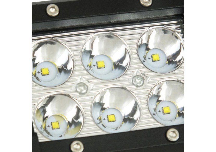 Spot LED pour machine, 4x4 off road automobile et bateau 18W-1800lm-Angle fermé - BV004 - Barcelona LED Spot LED pour machine, 4x4 off road automobile et bateau 18W-1800lm-Angle fermé - BV004 - Barcelona LED