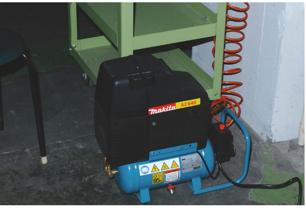 Compresseur basse pression 8 bars - Makita : Confort'Mat