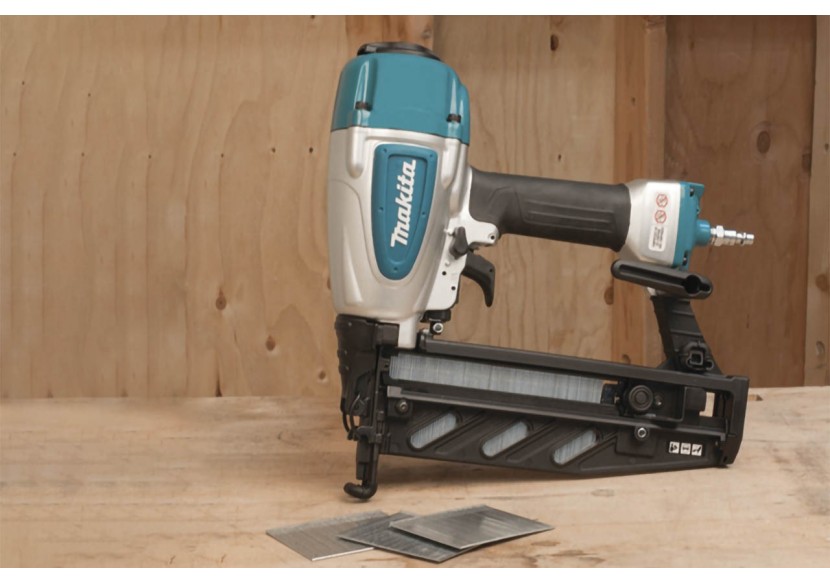 Cloueurs pneumatiques 16 Ga - Makita : Confort'Mat