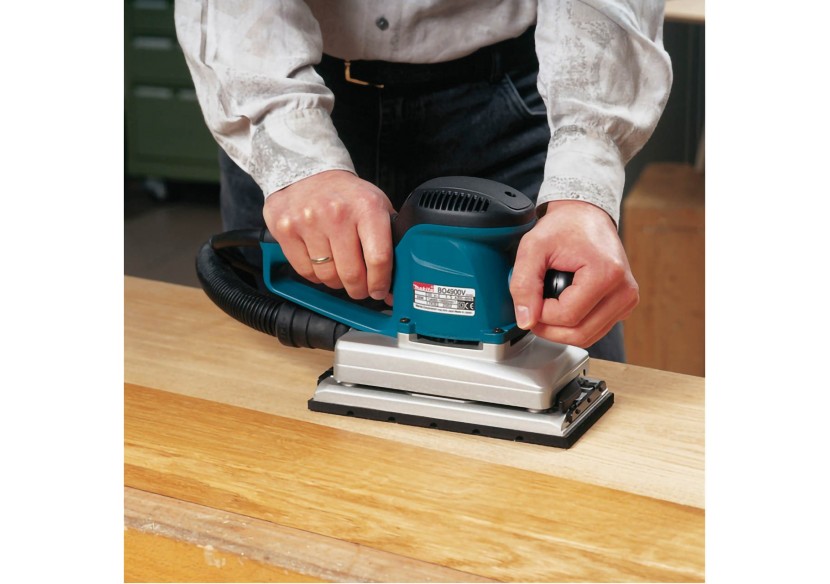 Ponceuse vibrante 330W - Makita : Confort'Mat