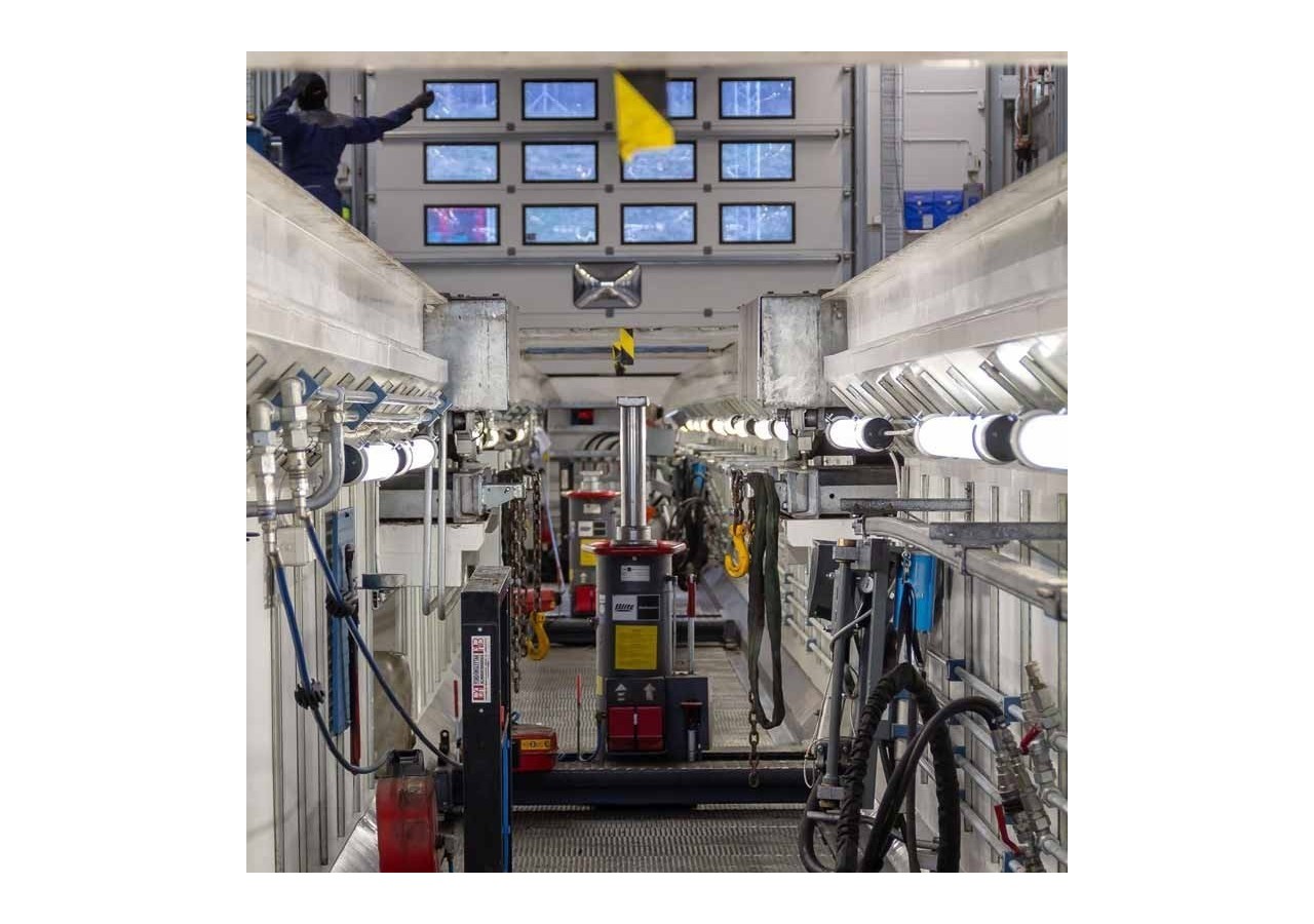 Réglette LED étanche tubulaire 30W IP68 120cm pour fermes - B8490-120BC - Barcelona LED