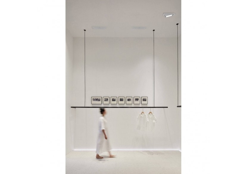 Spot LED orientable et encastrable 38W CCT LIFUD Driver - B1263-CCT - Barcelona LED