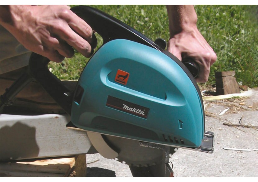 Scie à métaux - Makita : Confort'Mat