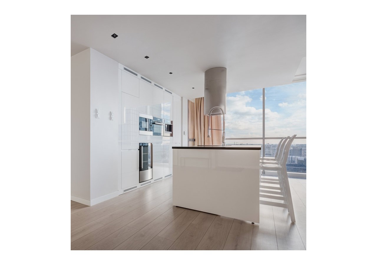 Spot LED encastrable carré 2W-UGR18-IRC90-Puce OSRAM - B1218-2W-N-BN - Barcelona LED