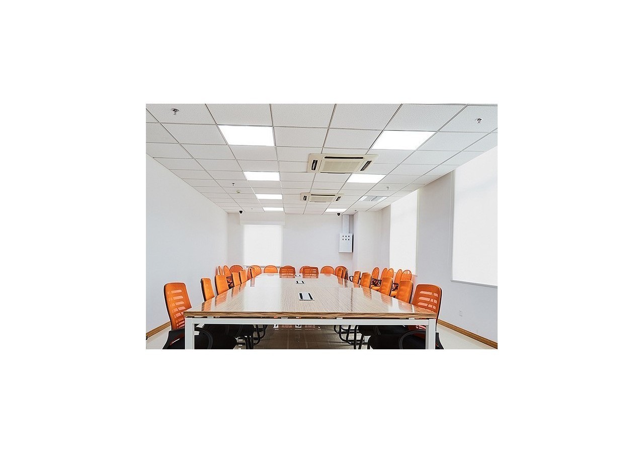 Panneau LED 60x60 en saillie extra-plat-Driver OSRAM-40W-UGR18-IRC90-Avec KIT de montage - B4292-UGR18-BN - Barcelona LED