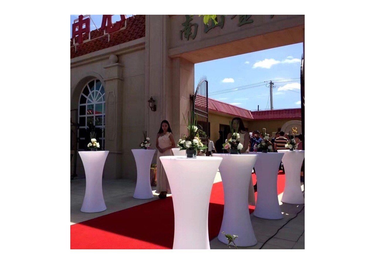 Table lumineuse LED RGBW sans fil 5W IP65 - MU5001 - Barcelona LED