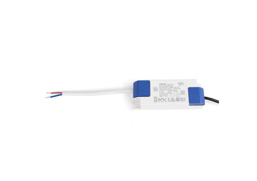 Spot LED 6W 24 degrés "Koppa" incliné - MODI6-24-B-2700 - Barcelona LED Spot LED 6W 24 degrés "Koppa" incliné - MODI6-24-B-2700 - Barcelona LED