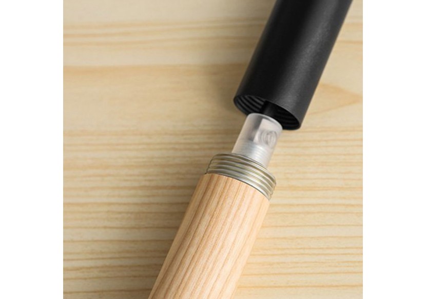 Lampe sur pied en bois "Class" E27 - LN1305-N - Barcelona LED Lampe sur pied en bois "Class" E27 - LN1305-N - Barcelona LED