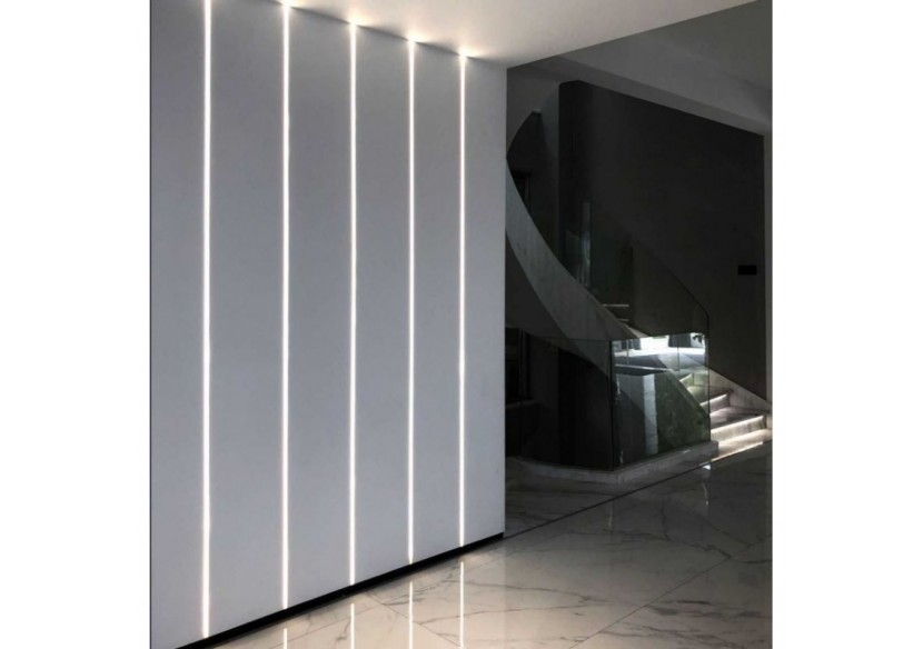 Profilé en aluminium d'intégration placo-plâtre 13x14mm (2m) - BPERFALP068-R - Barcelona LED Profilé en aluminium d'intégration placo-plâtre 13x14mm (2m) - BPERFALP068-R - Barcelona LED