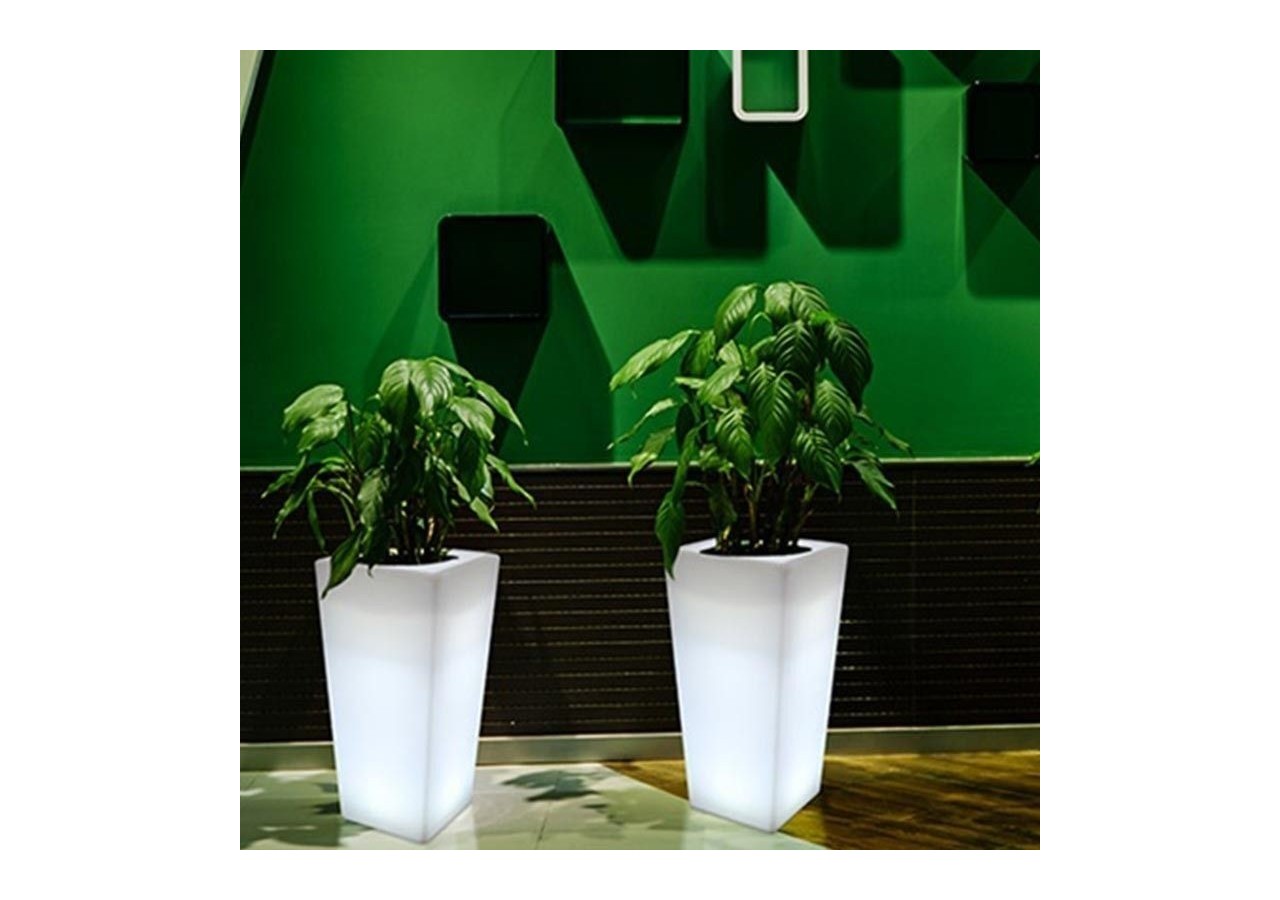 Cache-pot LED RGBW en résine blanche, 45x45x70cm, 24W, IP67, rechargeable - MU3007 - Barcelona LED