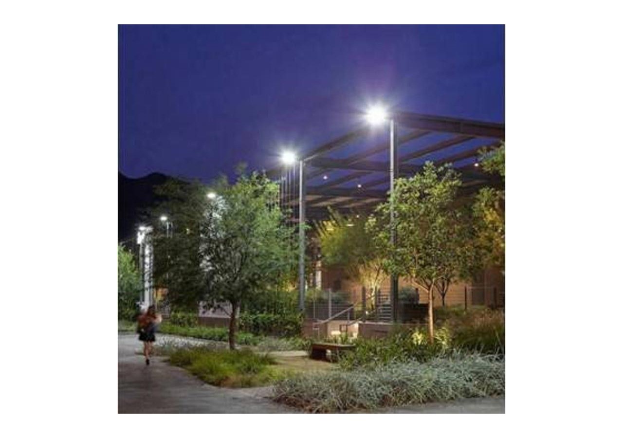 Projecteur LED 100W avec panneau solaire - SL21-100-BF - Barcelona LED