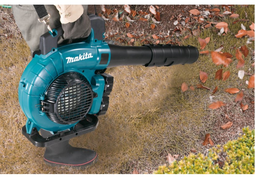 Aspirateur Souffleur 36 V : 2 x 18 V Li-Ion 33 mbar - Makita : Confort'Mat