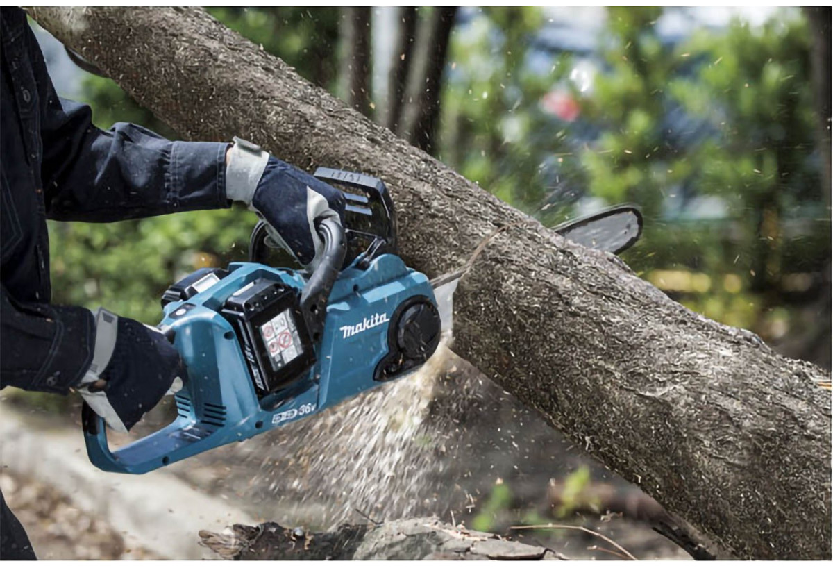 Tronçonneuse 2x18V Li-Ion 35 cm (Produit seul) - Makita : Confort'Mat