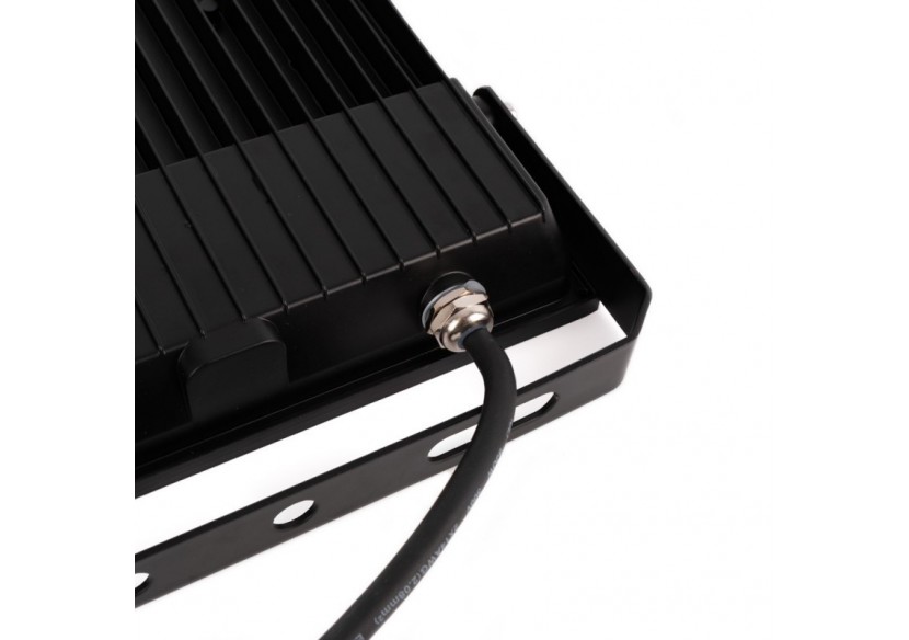 Projecteur LED d'extérieur 100W - 12-24V DC- 120 degrés - IP66 - B1886-100-BF - Barcelona LED Projecteur LED d'extérieur 100W - 12-24V DC- 120 degrés - IP66 - B1886-100-BF - Barcelona LED