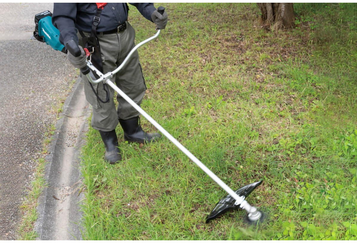 Débroussailleuse guidon asymétrique 36 V : 2 x 18 V Li-Ion - Makita : Confort'Mat