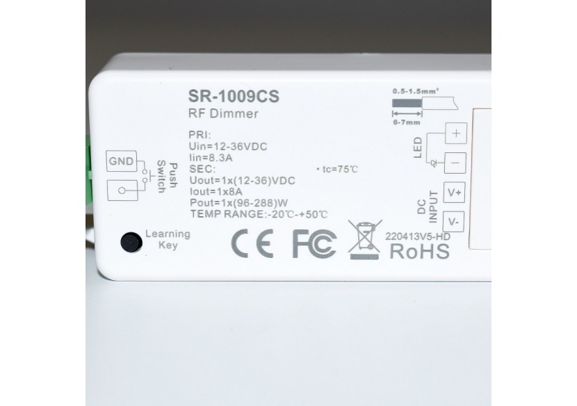 Régulateur unicolore 12-36V 1 canal 8A contrôle RF SUNRICHER - Perfect RF - SR-1009CS - Barcelona LED Régulateur unicolore 12-36V 1 canal 8A contrôle RF SUNRICHER - Perfect RF - SR-1009CS - Barcelona LED