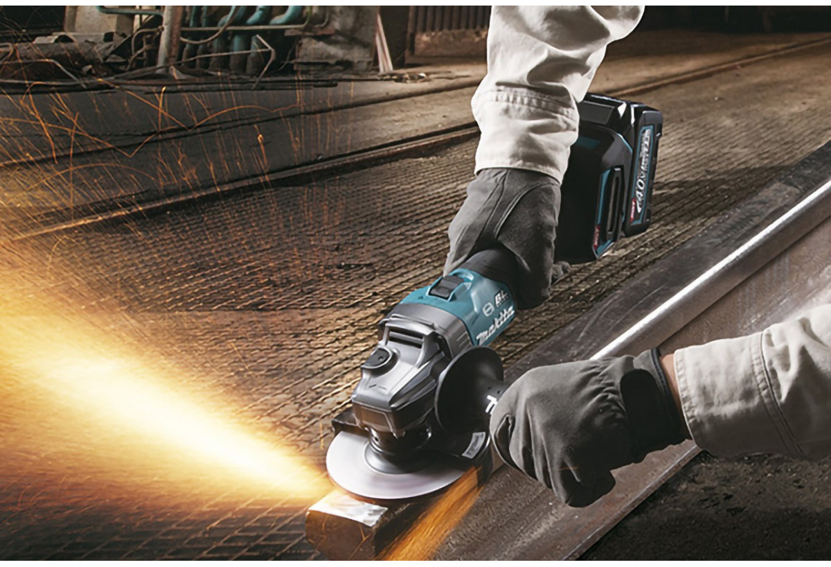 Meuleuse Diamètre 125 mm 40 V max Li-Ion 4 Ah - Makita : Confort'Mat