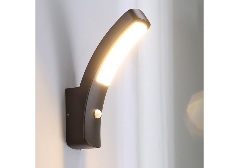 Applique extérieur avec détecteur PIR "LUS" 13W IP54 - L5018-PIR - Barcelona LED Applique extérieur avec détecteur PIR "LUS" 13W IP54 - L5018-PIR - Barcelona LED