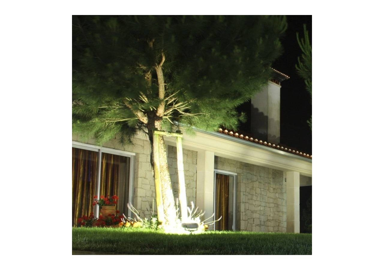 Projecteur LED 200W puces Philips IP65 - B1853-BF - Barcelona LED