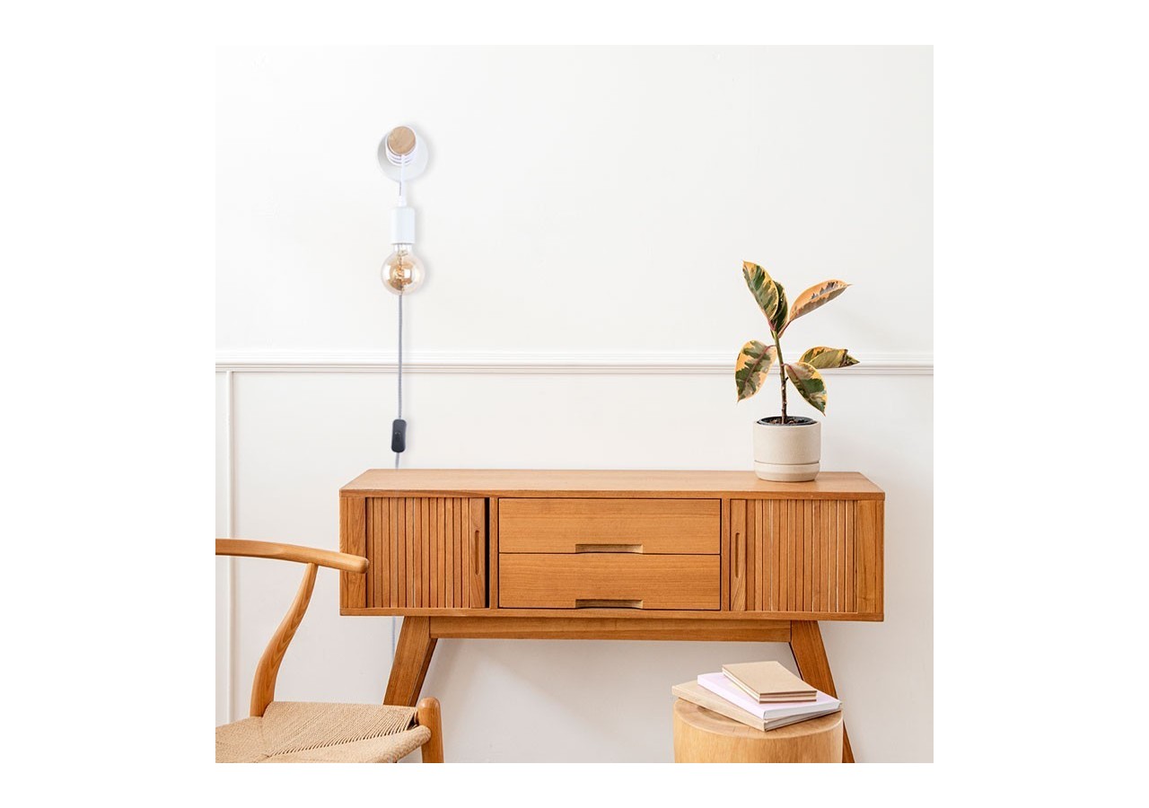 Lampe murale en bois avec interrupteur et prise "MILA" - LM135-EU-B - Barcelona LED