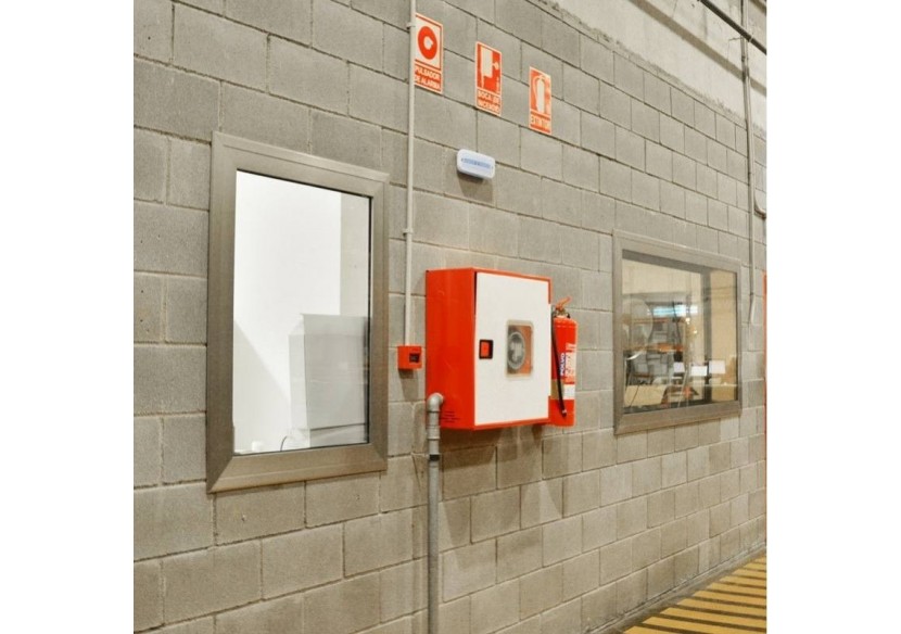 Bloc de secours LED étanche IP65 3W 3h d'autonomie - K_B1055 - Barcelona LED Bloc de secours LED étanche IP65 3W 3h d'autonomie - K_B1055 - Barcelona LED