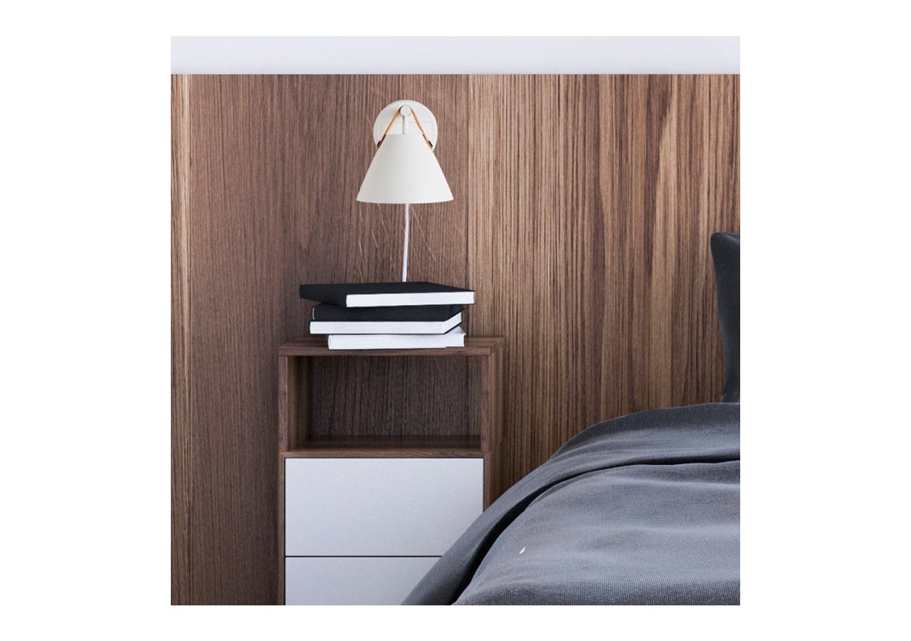 Applique murale "Ellen" avec interrupteur et prise - L3054-B - Barcelona LED