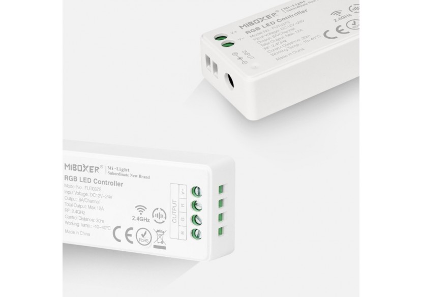 Contrôleur LED RGB Mi Light 12V-24V DC 2.4GHz - FUT037S - Barcelona LED Contrôleur LED RGB Mi Light 12V-24V DC 2.4GHz - FUT037S - Barcelona LED