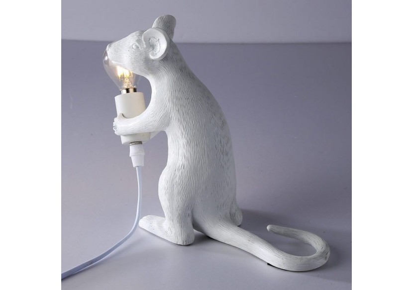 Lampe à poser design souris en résine "Stuart" - L4034-B - Barcelona LED Lampe à poser design souris en résine "Stuart" - L4034-B - Barcelona LED