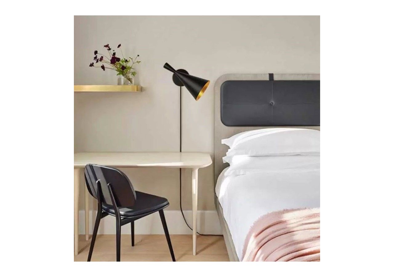 Applique murale scandinave orientable avec interrupteur et prise - L3033-N-EU - Barcelona LED