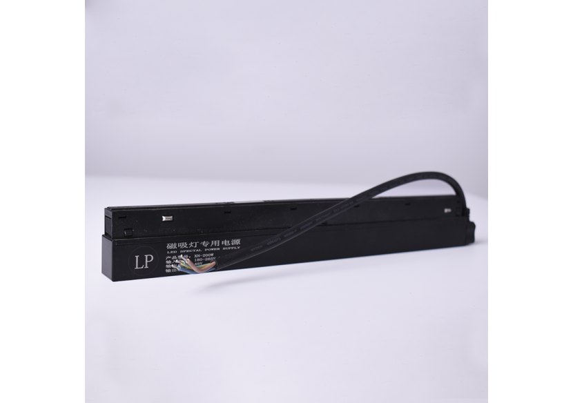 Transformateur pour rail magnétique 20mm 48V -200W - CM-F200W-N - Barcelona LED Transformateur pour rail magnétique 20mm 48V -200W - CM-F200W-N - Barcelona LED