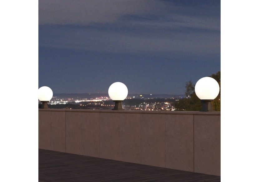 Lanterne sur pied extérieure à sphère opale FUMAGALLI "Disma/G250"-E27 - G26.114.000.AYE27 - Barcelona LED