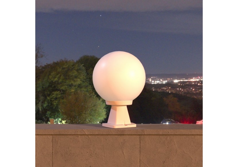 Lanterne sur pied extérieure à sphère opale FUMAGALLI "Disma/G250"-E27 - G26.114.000.WYE27 - Barcelona LED