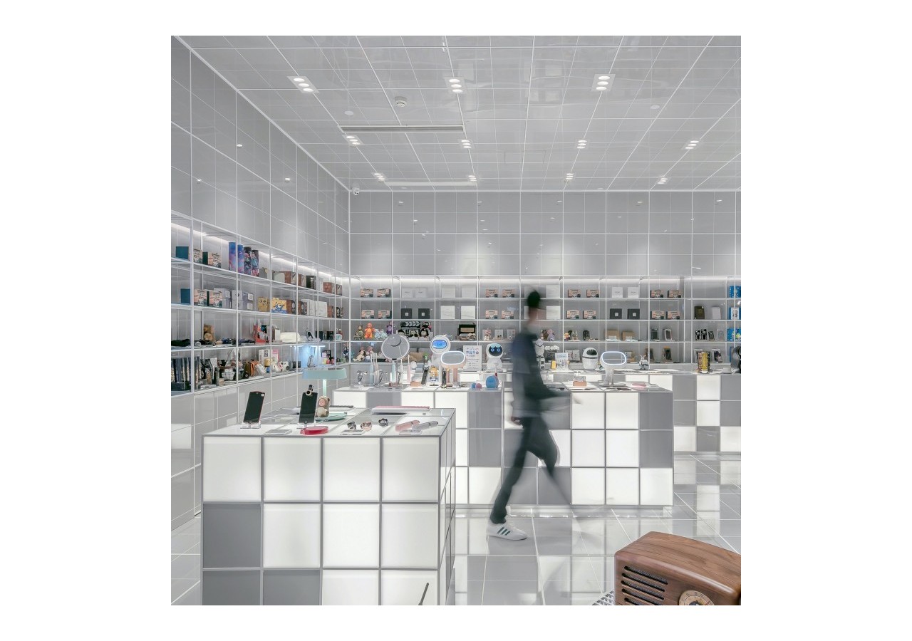 Support de spot triple orientable pour ampoules GU10/MR16-Coupe 75 x 235 mm - B996-B - Barcelona LED