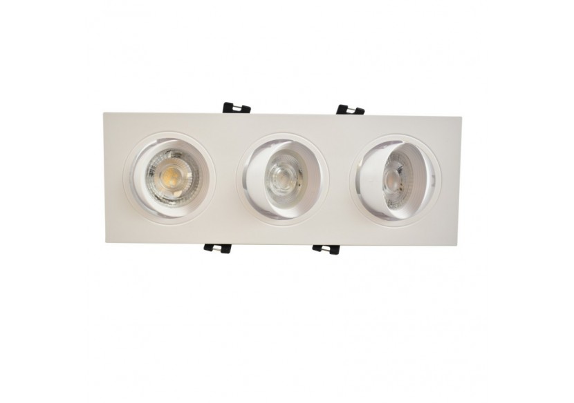 Support de spot triple orientable pour ampoules GU10/MR16-Coupe 75 x 235 mm - B996-B - Barcelona LED Support de spot triple orientable pour ampoules GU10/MR16-Coupe 75 x 235 mm - B996-B - Barcelona LED