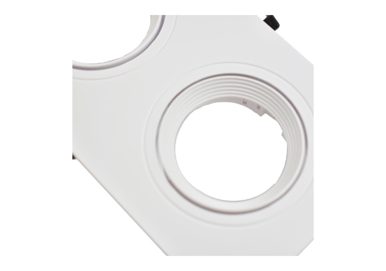 Support de spot triple orientable pour ampoules GU10/MR16-Coupe 75 x 235 mm - B996-B - Barcelona LED