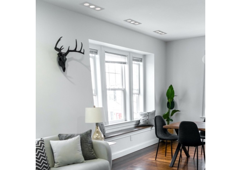 Support de spot triple orientable pour ampoules GU10/MR16-Coupe 75 x 235 mm - B996-B - Barcelona LED Support de spot triple orientable pour ampoules GU10/MR16-Coupe 75 x 235 mm - B996-B - Barcelona LED