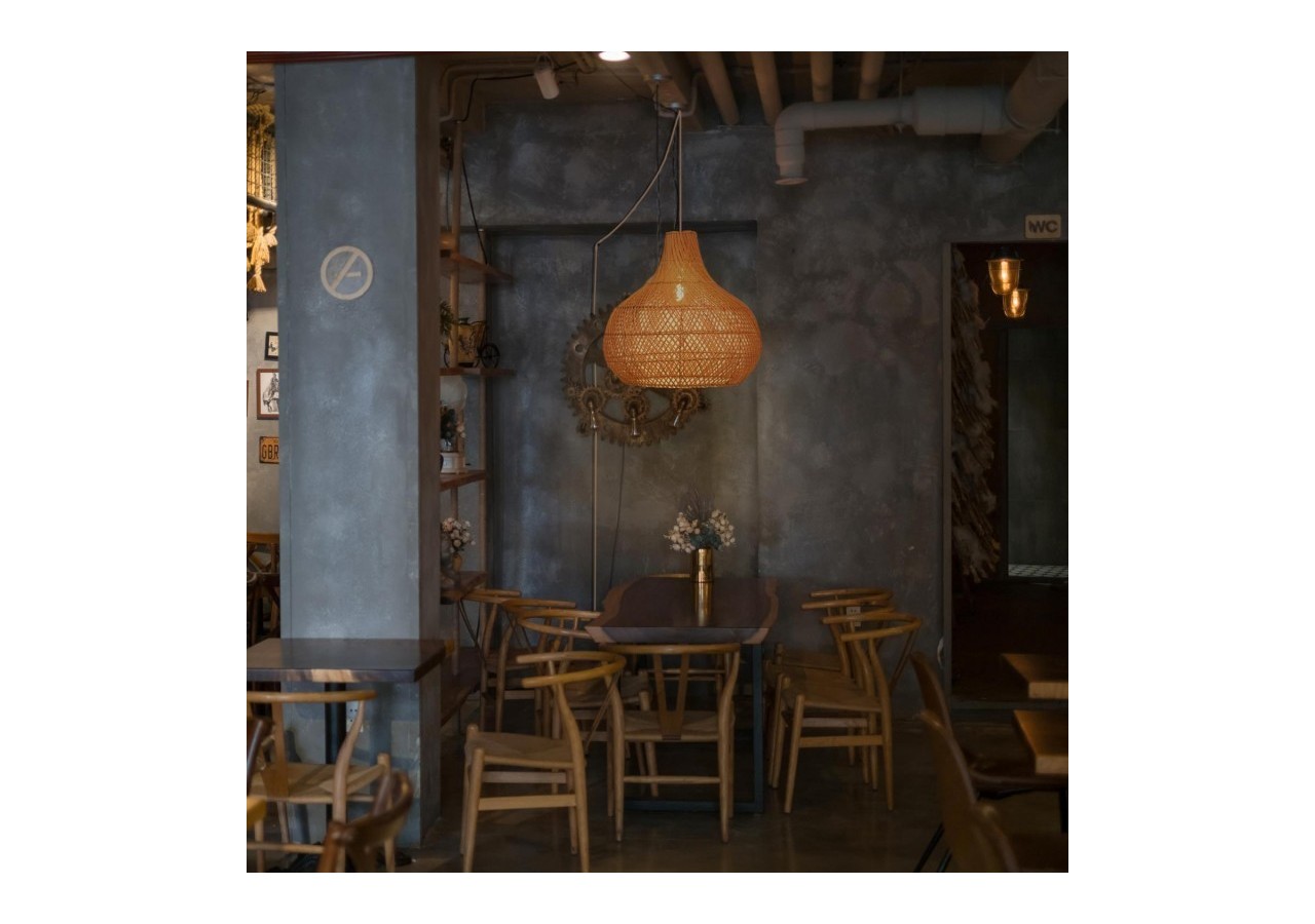 Suspension en osier "Samoa" avec interrupteur et prise - K187-C-CU - Barcelona LED