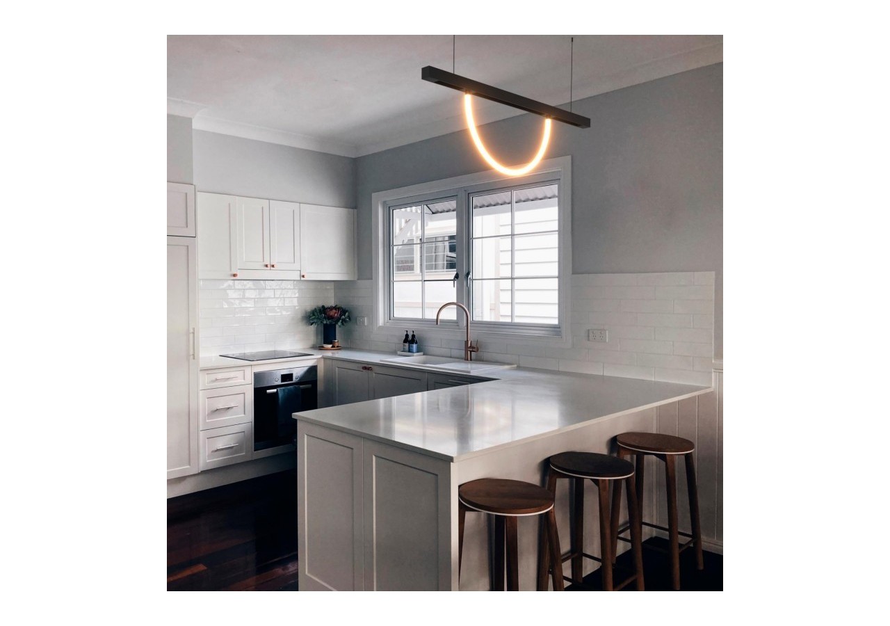 Néon LED flexible sur rail magnétique 360 degrés-48V DC- diamètre 30mm-24W/m-1 mètre-336ch/m - MNSD30-1M-BC - Barcelona LED