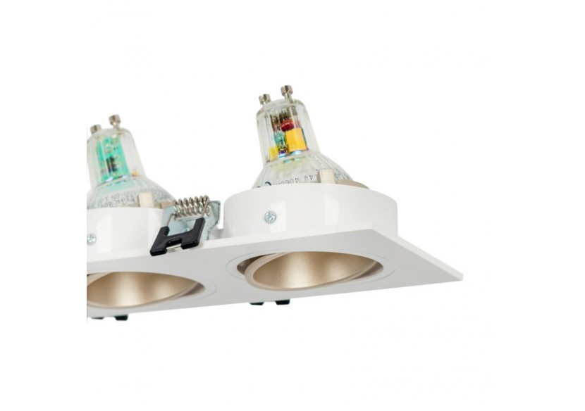 Collerette downlight carrée triple orientable GU10 / MR16-Faible indice UGR-Coupe 75 x 235 mm - B923-CB - Barcelona LED Collerette downlight carrée triple orientable GU10 / MR16-Faible indice UGR-Coupe 75 x 235 mm - B923-CB - Barcelona LED