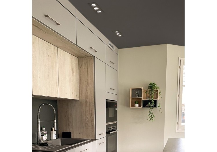 Collerette downlight carrée triple orientable GU10 / MR16-Faible indice UGR-Coupe 75 x 235 mm - B923-CN - Barcelona LED 2