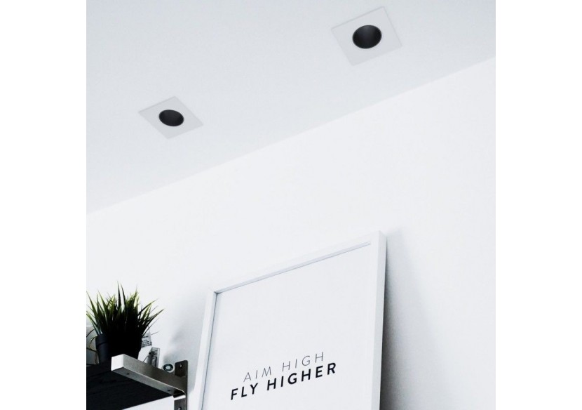 Collerette downlight carrée orientable GU10 / MR16-Faible indice UGR-Coupe diamètre 75 mm - B921-NB - Barcelona LED Collerette downlight carrée orientable GU10 / MR16-Faible indice UGR-Coupe diamètre 75 mm - B921-NB - Barcelona LED