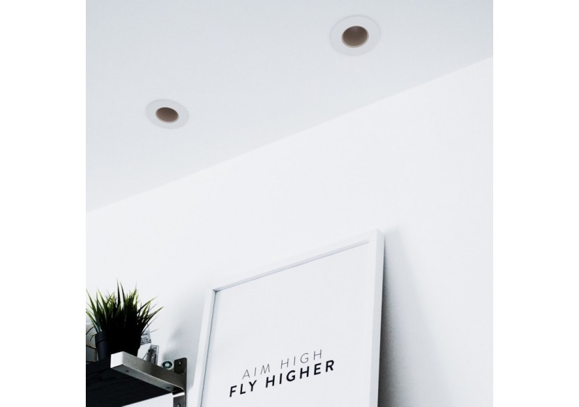 Collerette downlight ronde orientable GU10 / MR16-Faible UGR-Coupe diamètre 75 mm - B920-CB - Barcelona LED Collerette downlight ronde orientable GU10 / MR16-Faible UGR-Coupe diamètre 75 mm - B920-CB - Barcelona LED